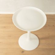 Table d'appoint sändskar de la collection ikea ps par thomas sandell