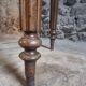 Antique drop-leaf table in French walnut – Oval table with folding extensions on both sides, late 19th century.