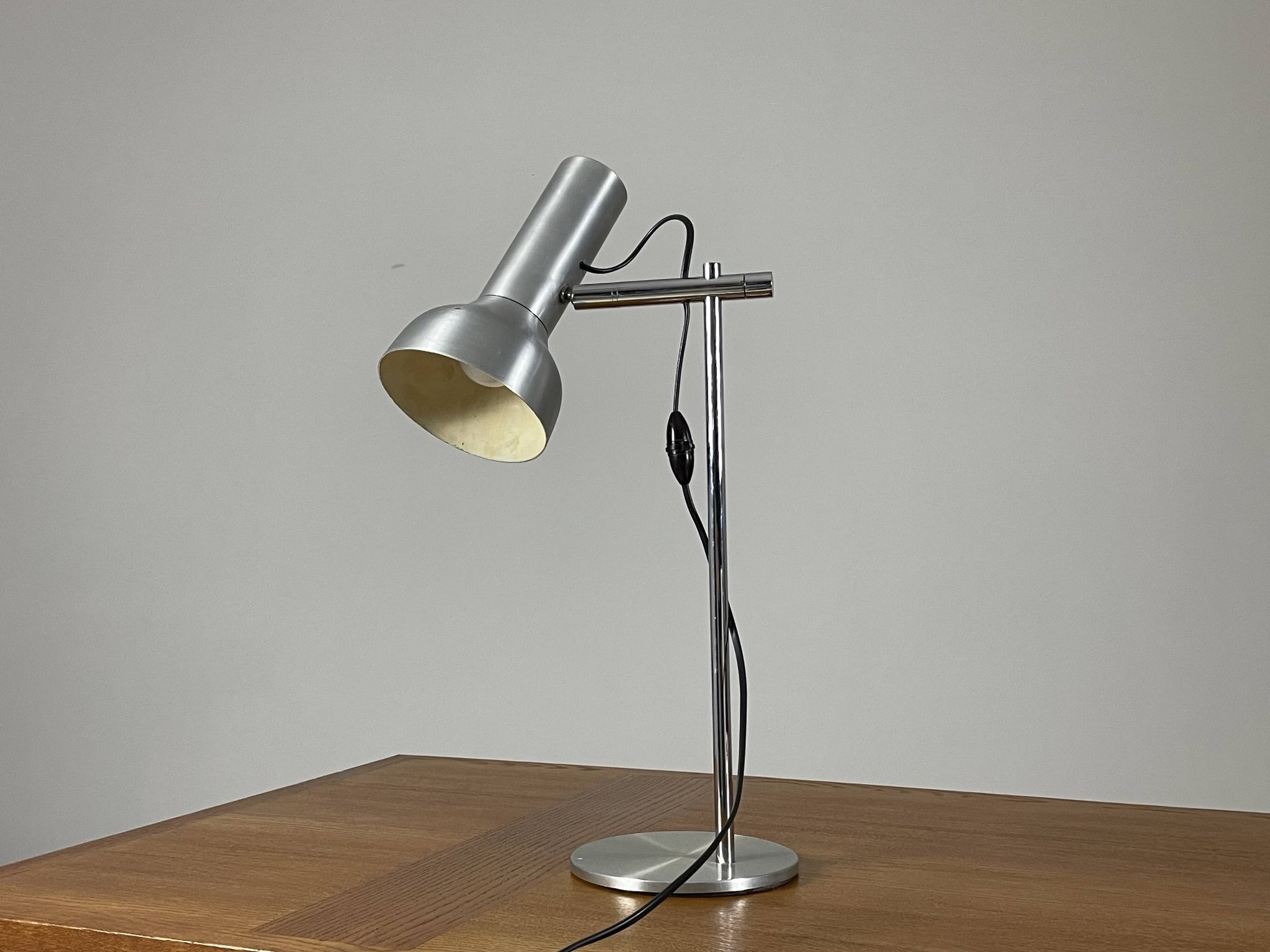 Lampe de bureau en métal des années 1970