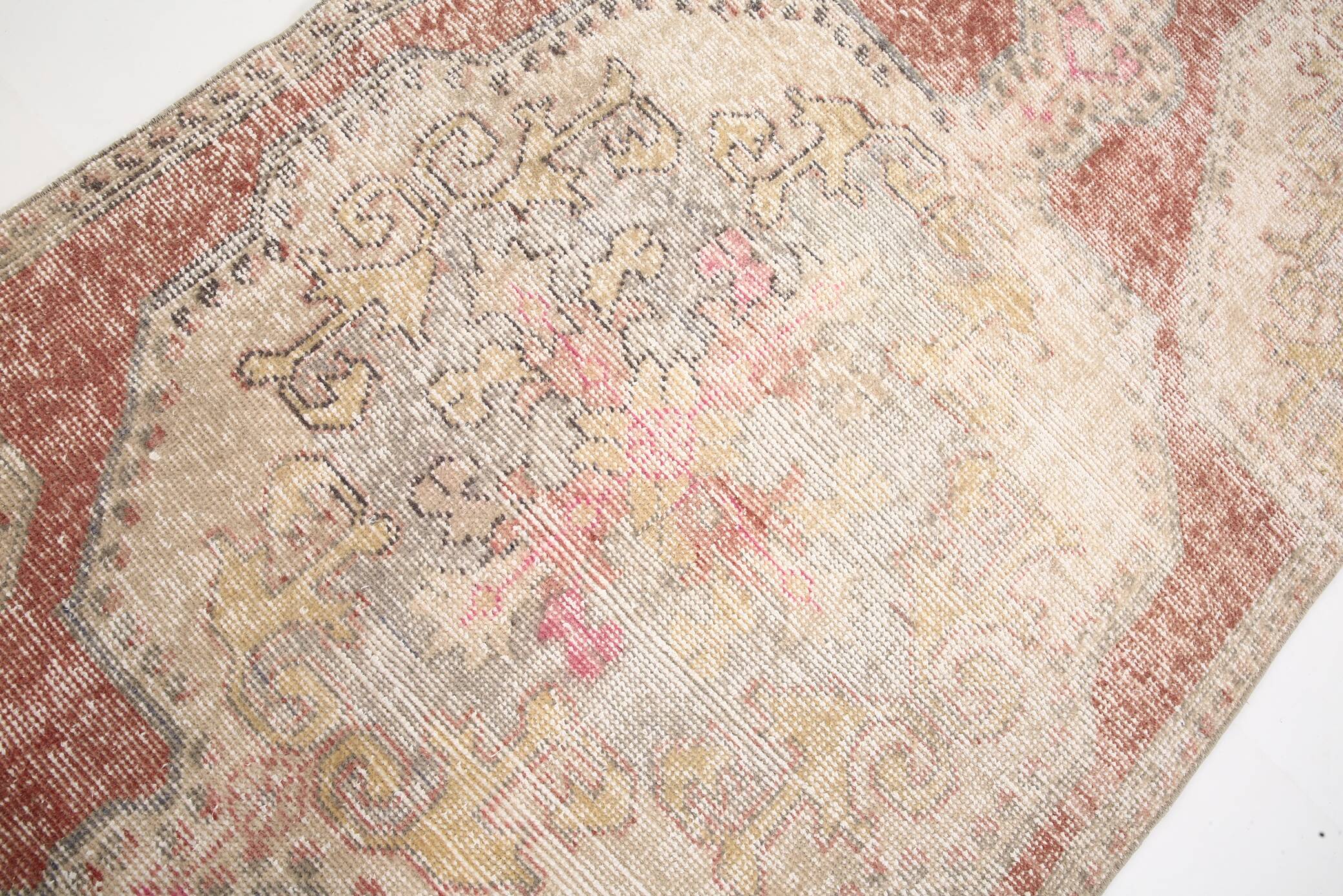 Vintage Red & Cream Oriental Turkish Rug, 110x199Cm