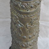 UMBRELLA HOLDER in copper with decoration in repelled CHERUBIN PUTTI ANGELOT, copperware XIX th century