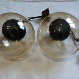 2 suspensions globe boule en verre soufflé ciselé ambré