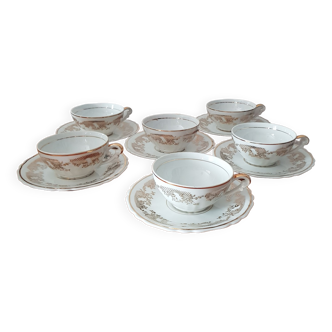 Set of 6 porcelain cups and saucers