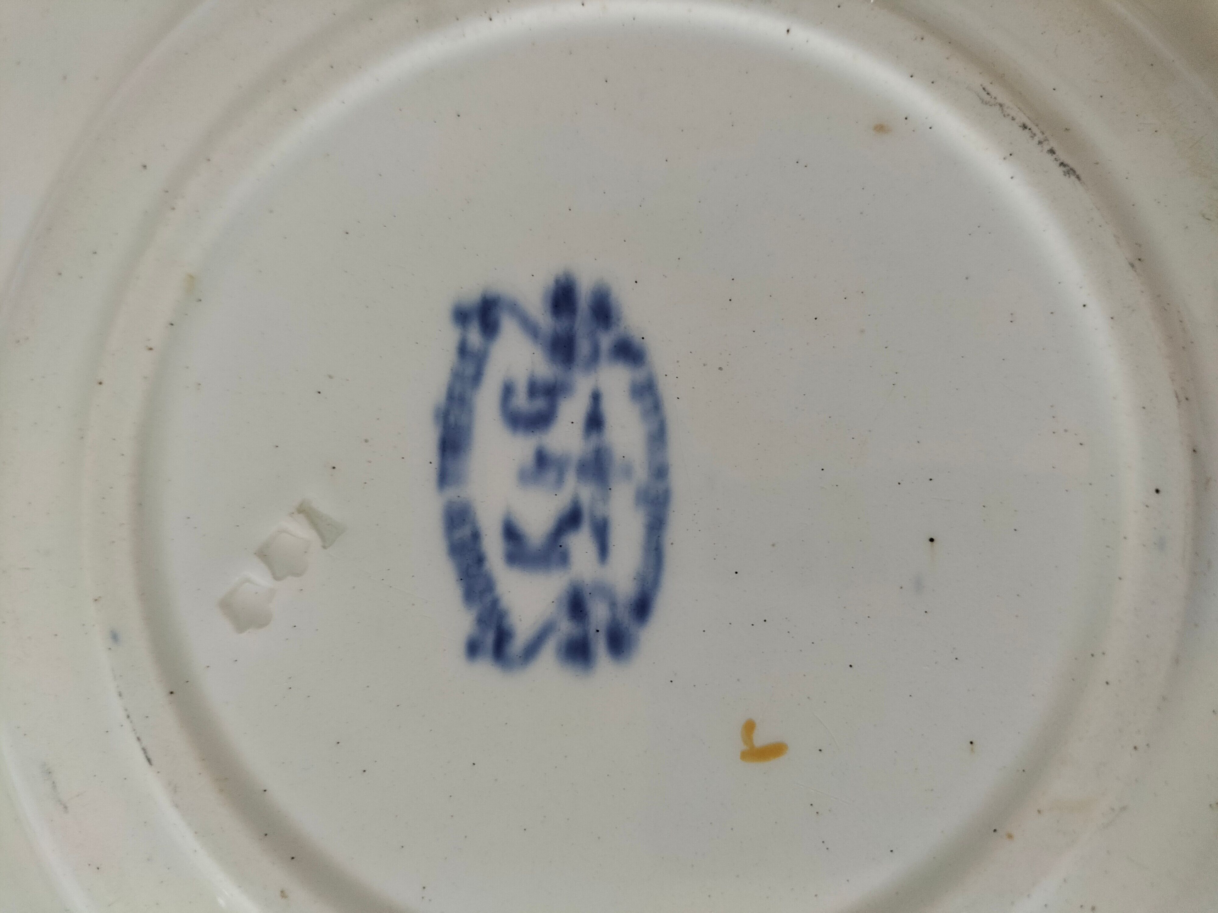 K&G Lunéville "Rouen Clover" plate circa 1880-1900