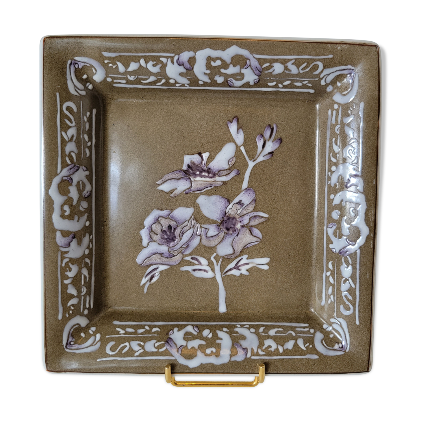 Empty ceramic square pocket after the design of Anne Froget for Jardin d'Ulysse