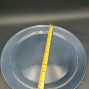 Blue ceramic bowl and its undercut