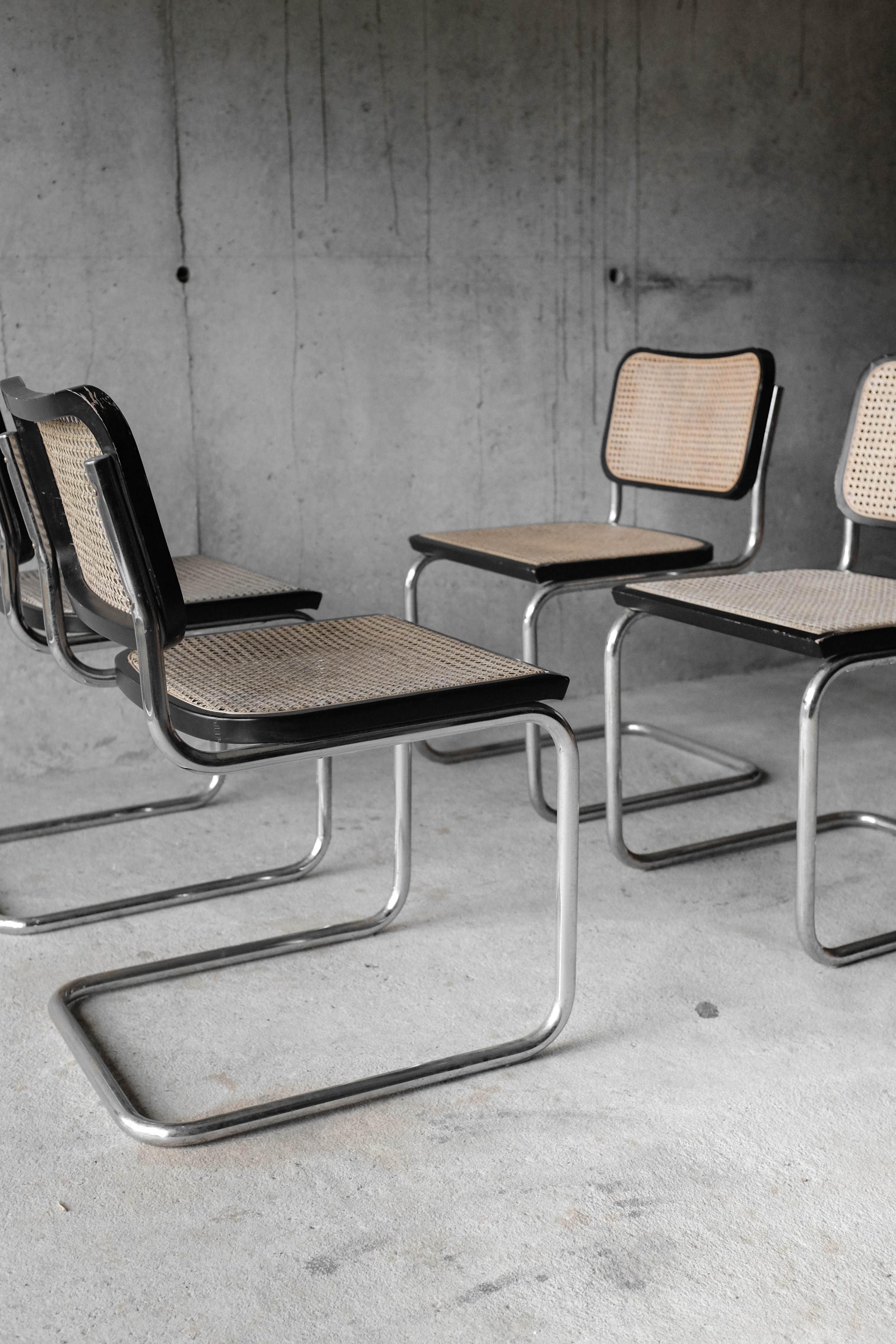 Set of 4 black cesca B32 chairs by Marcel Breuer
