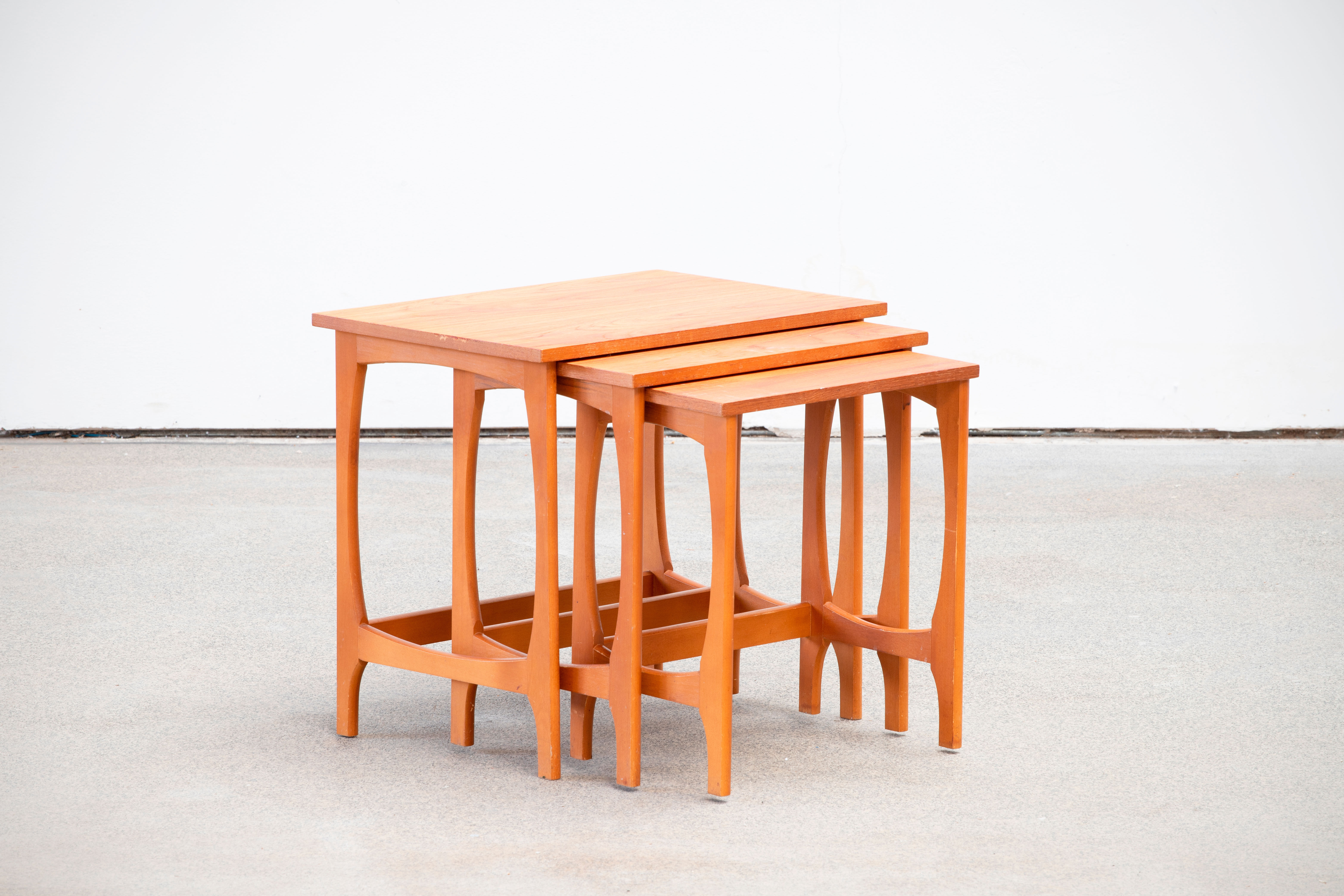 Tables basse gigogne (x3) scandinave vintage 1960