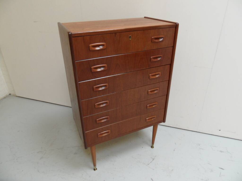 Mid Century chest of drawers 1950's