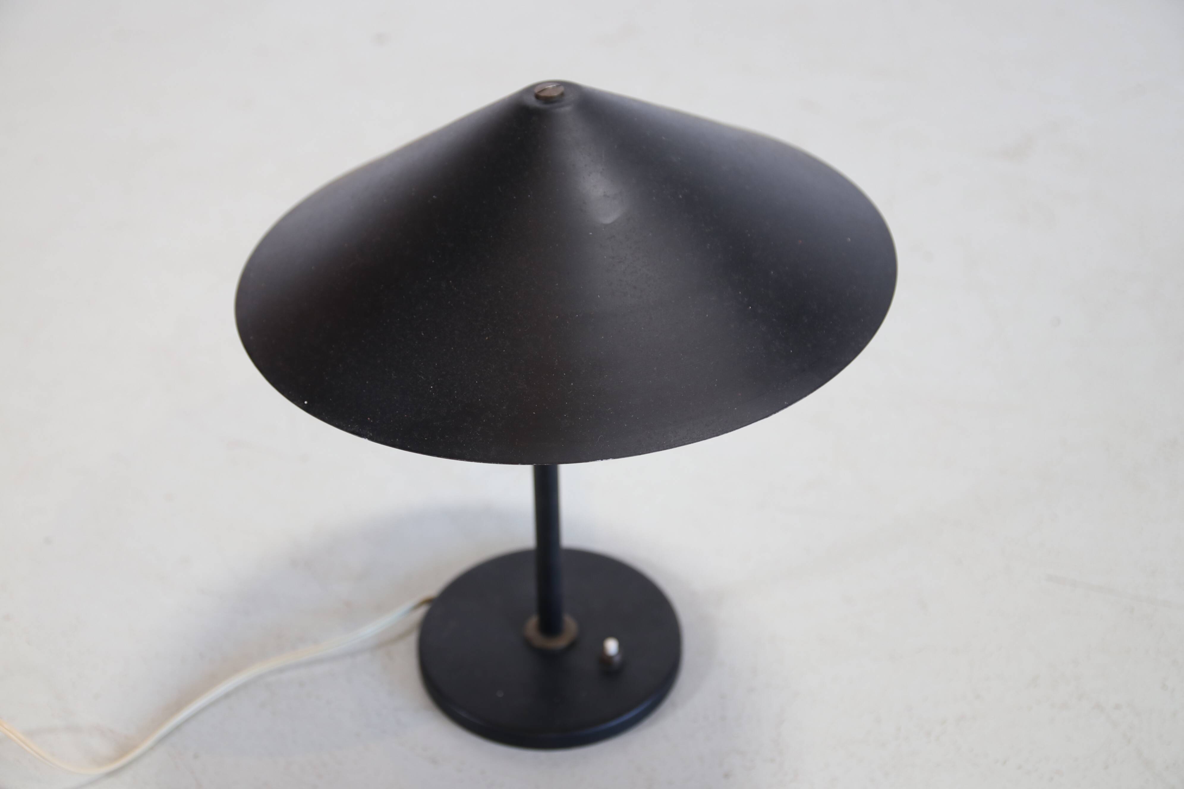 Lampe de table danoise vintage noire