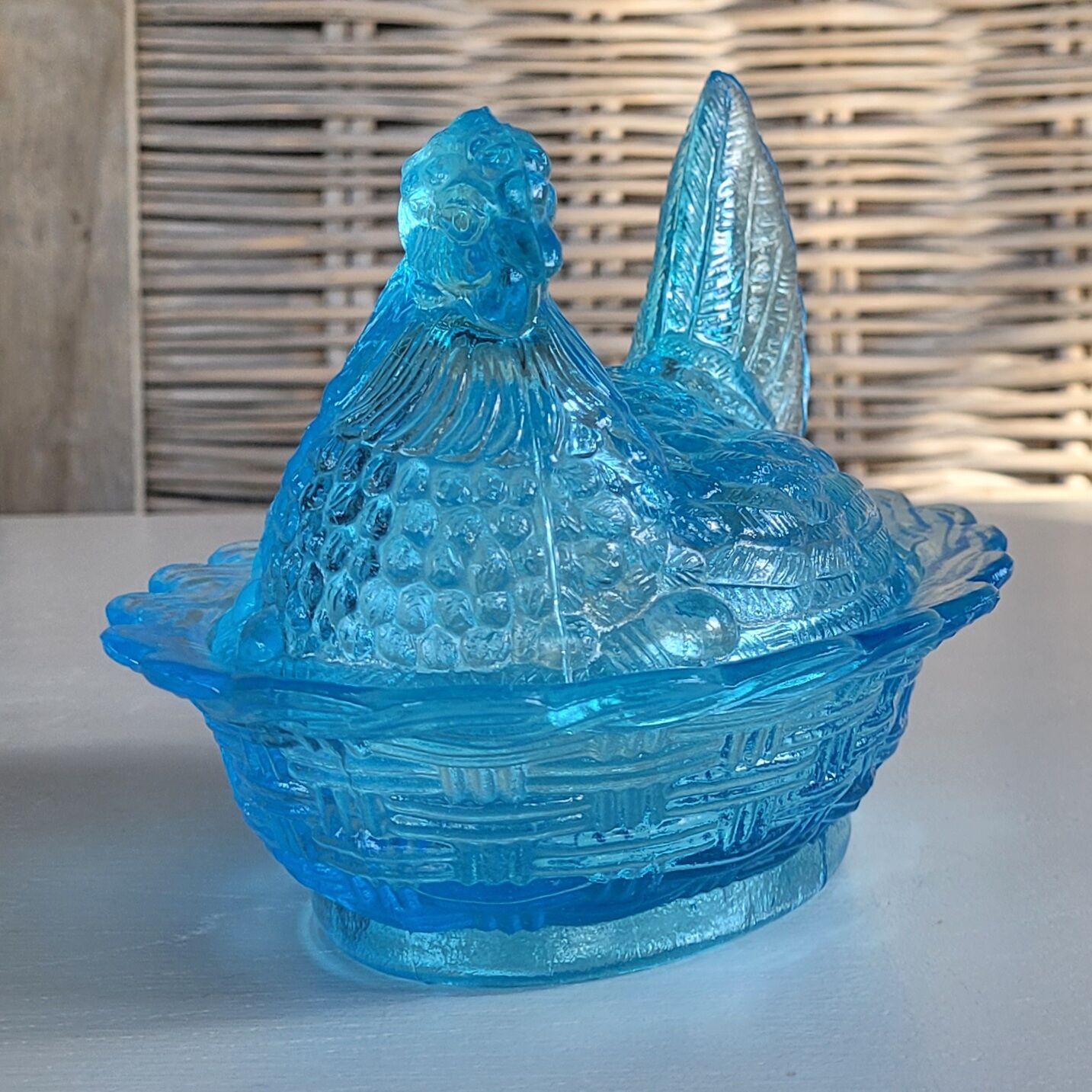 Glass candy hen