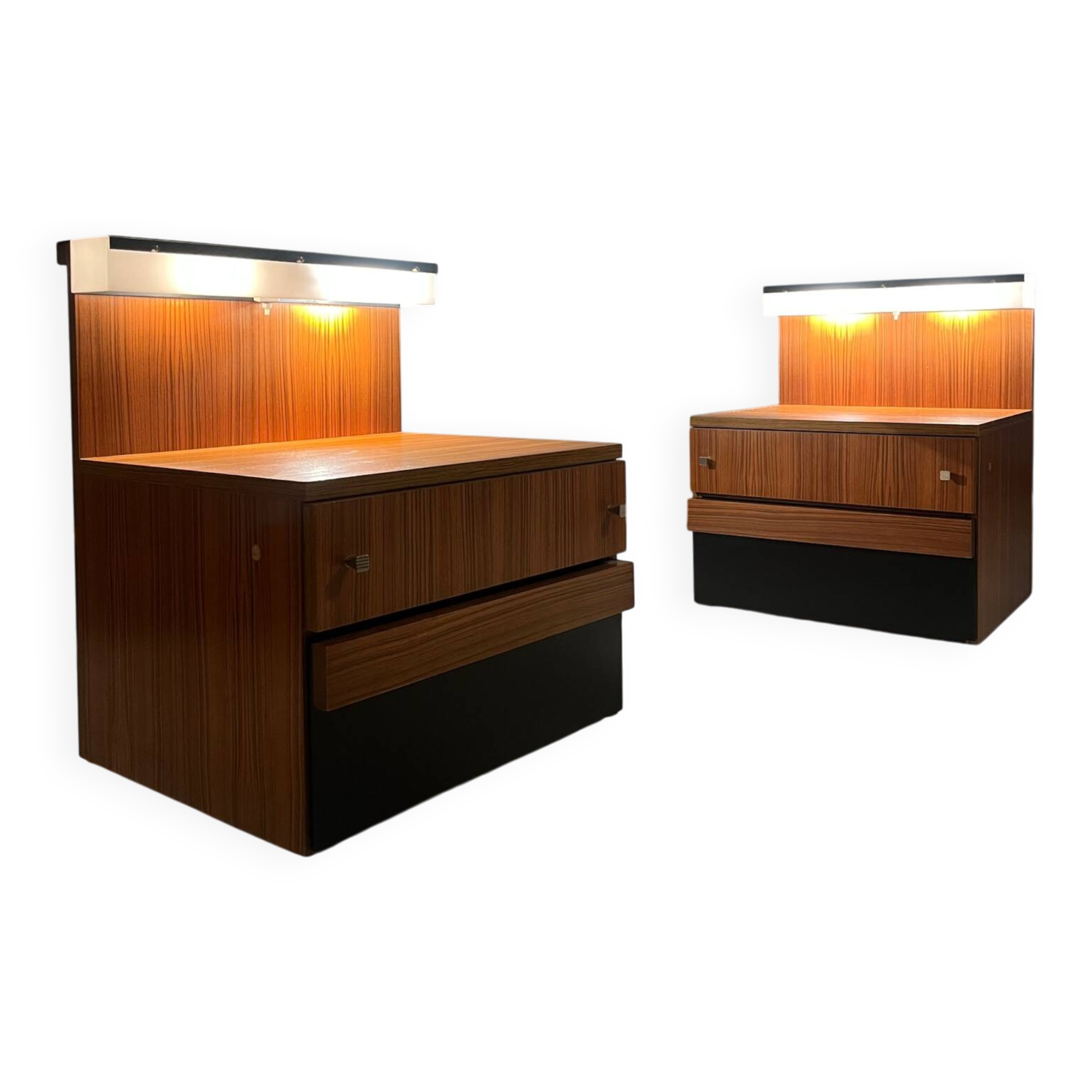 Paire de tables de chevets vintage