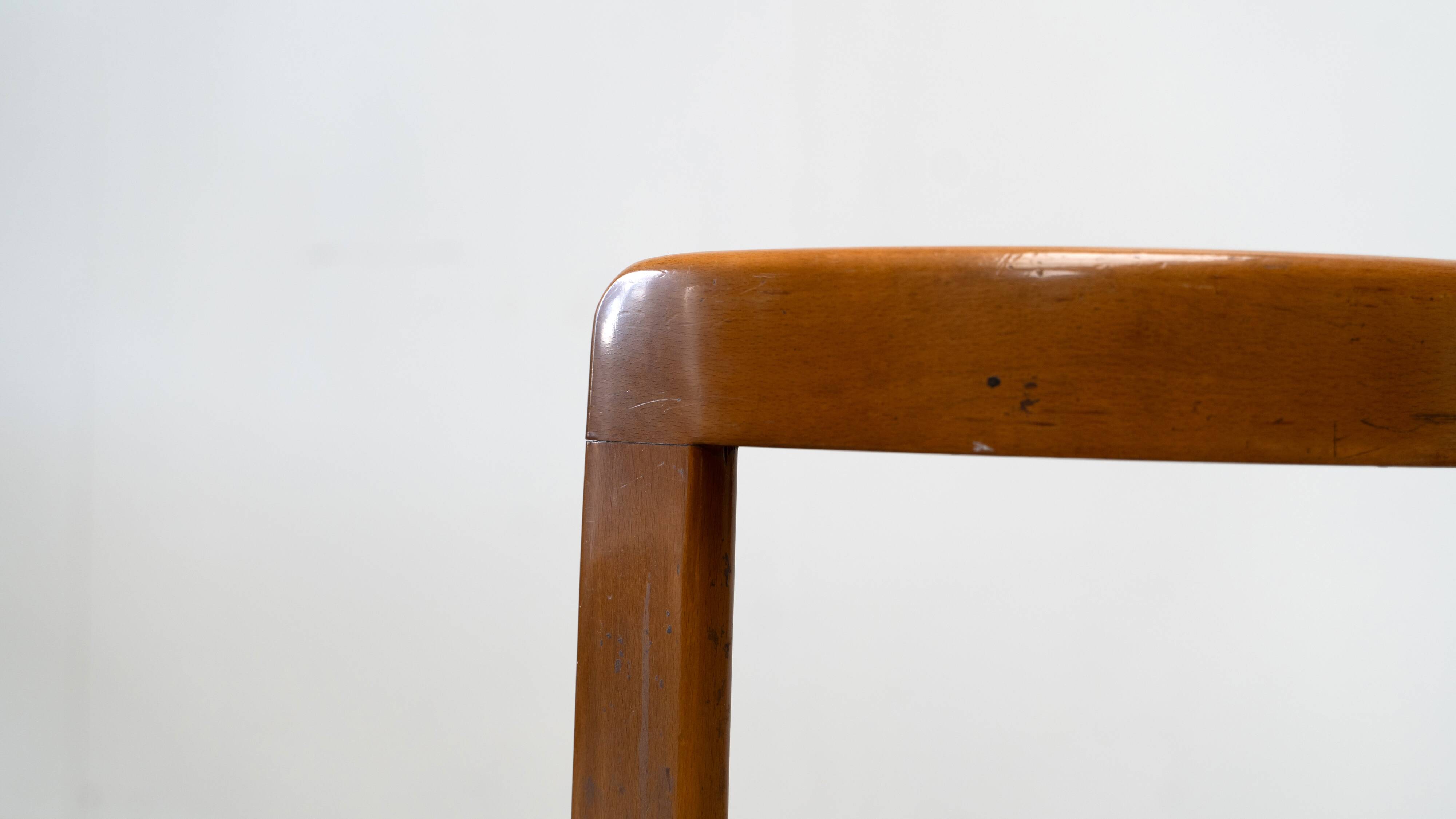 Ensemble de six chaises de salle à manger italiennes