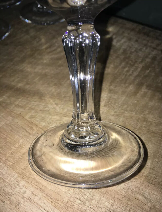 6 baccarat crystal glasses