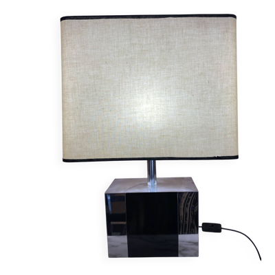 Lampe métal , plexi noir et son abat-jour d’origine
