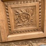 Renovated Parisian Art Deco display case in solid raw oak 112cm