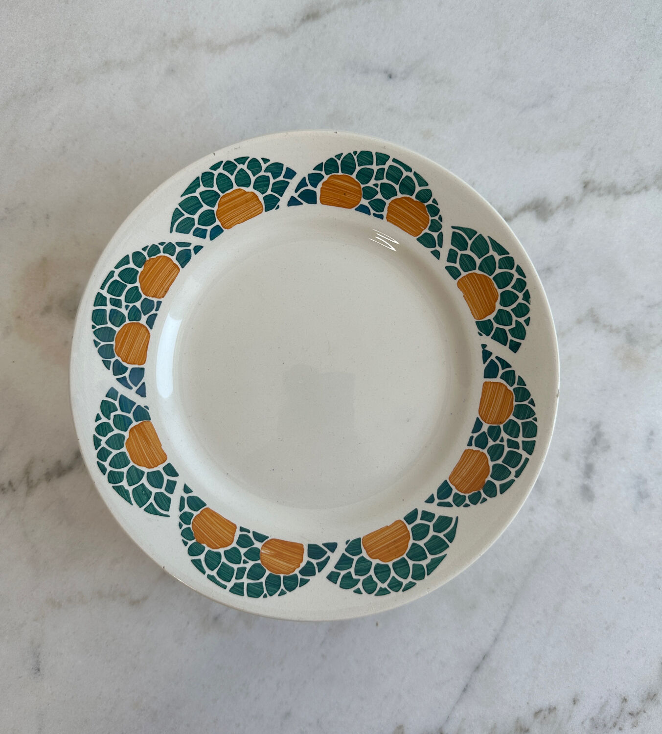 Set of 11 plates Givors France