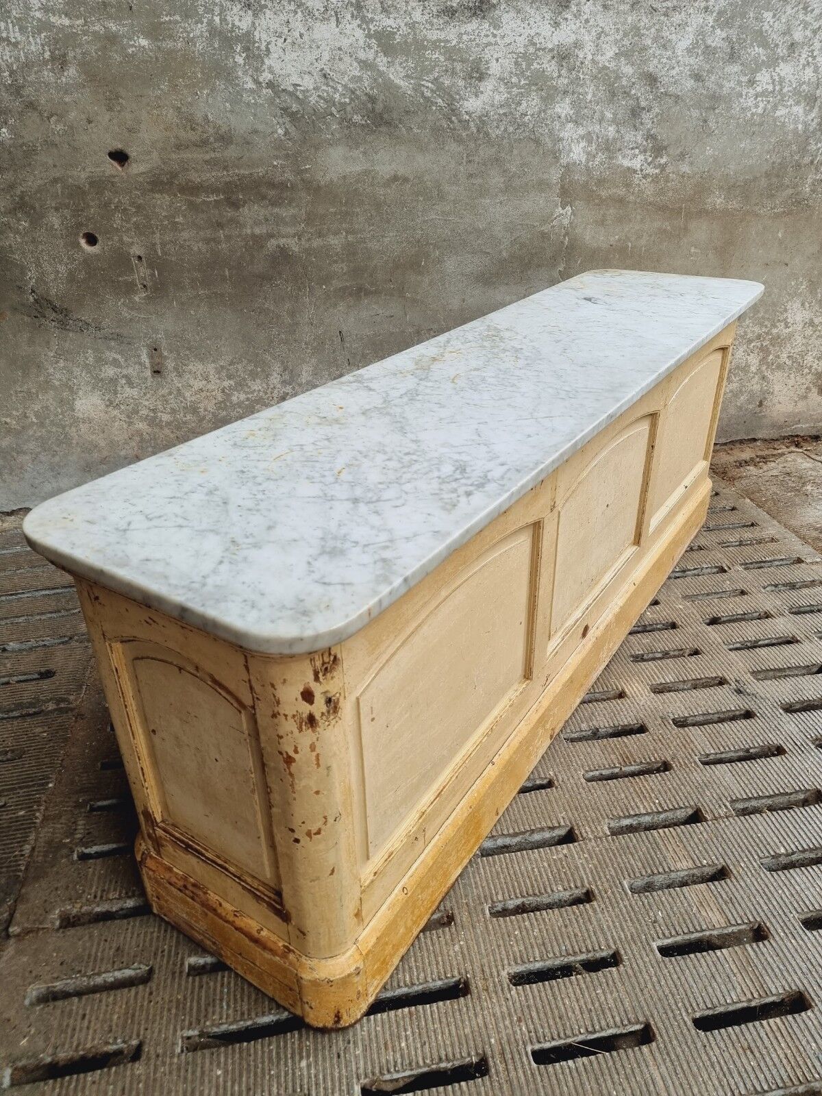 Antique counter shop