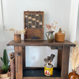 Old wooden workbench