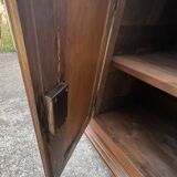Country-style sideboard in solid oak – 18th century