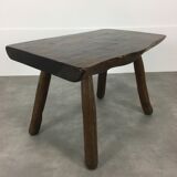Coffee table brutalizes solid wood, tree trunk