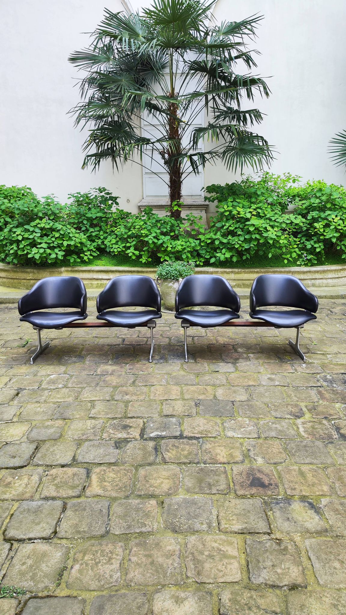 Deux double chaises fauteuils bancs en cuir Geoffrey Harcourt Artifort années 60