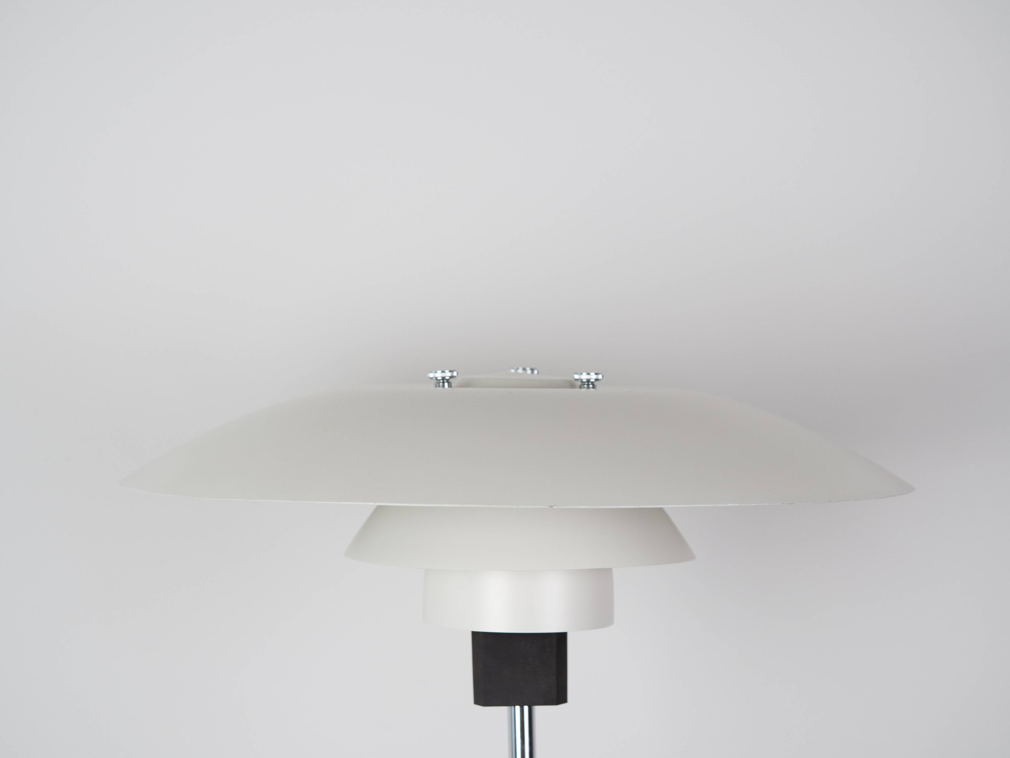 Vintage PH 4/3 table lamp by Poul Henningsen, Louis Poulsen, 1966