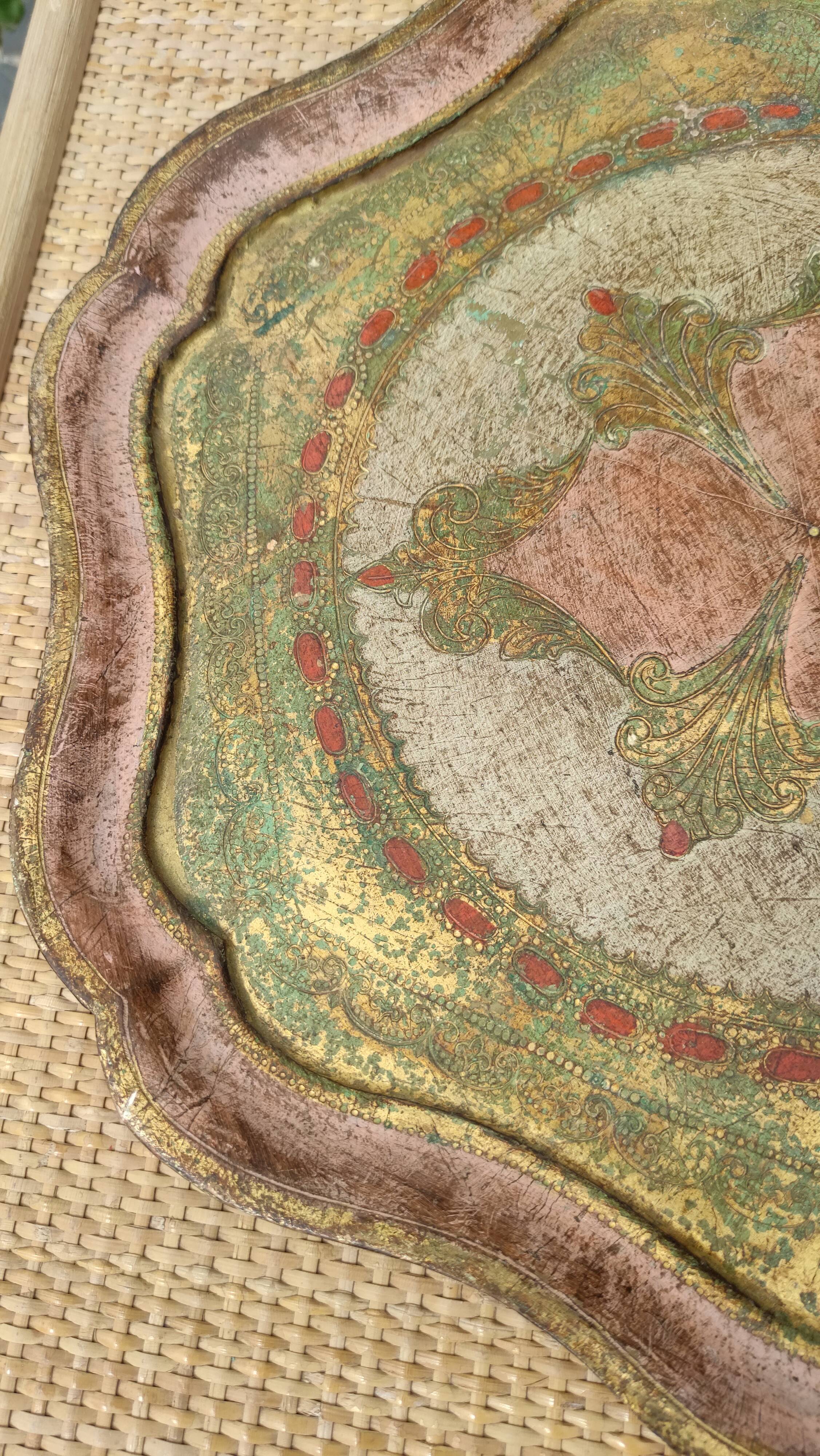 Plateau florentin rose et doré