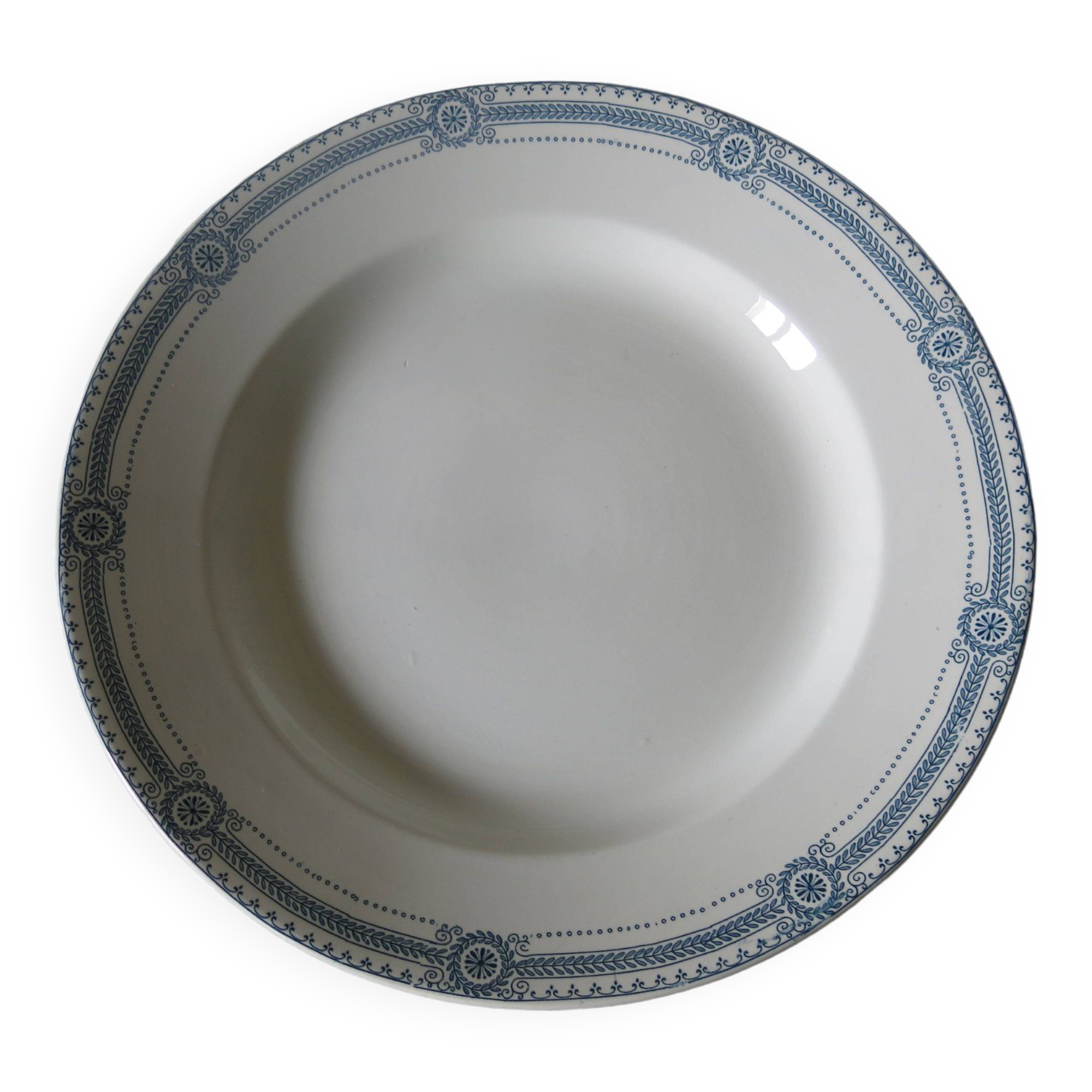 Très joli plat de service ancien de chez Sarreguemines modèle "Carlina " en bon état