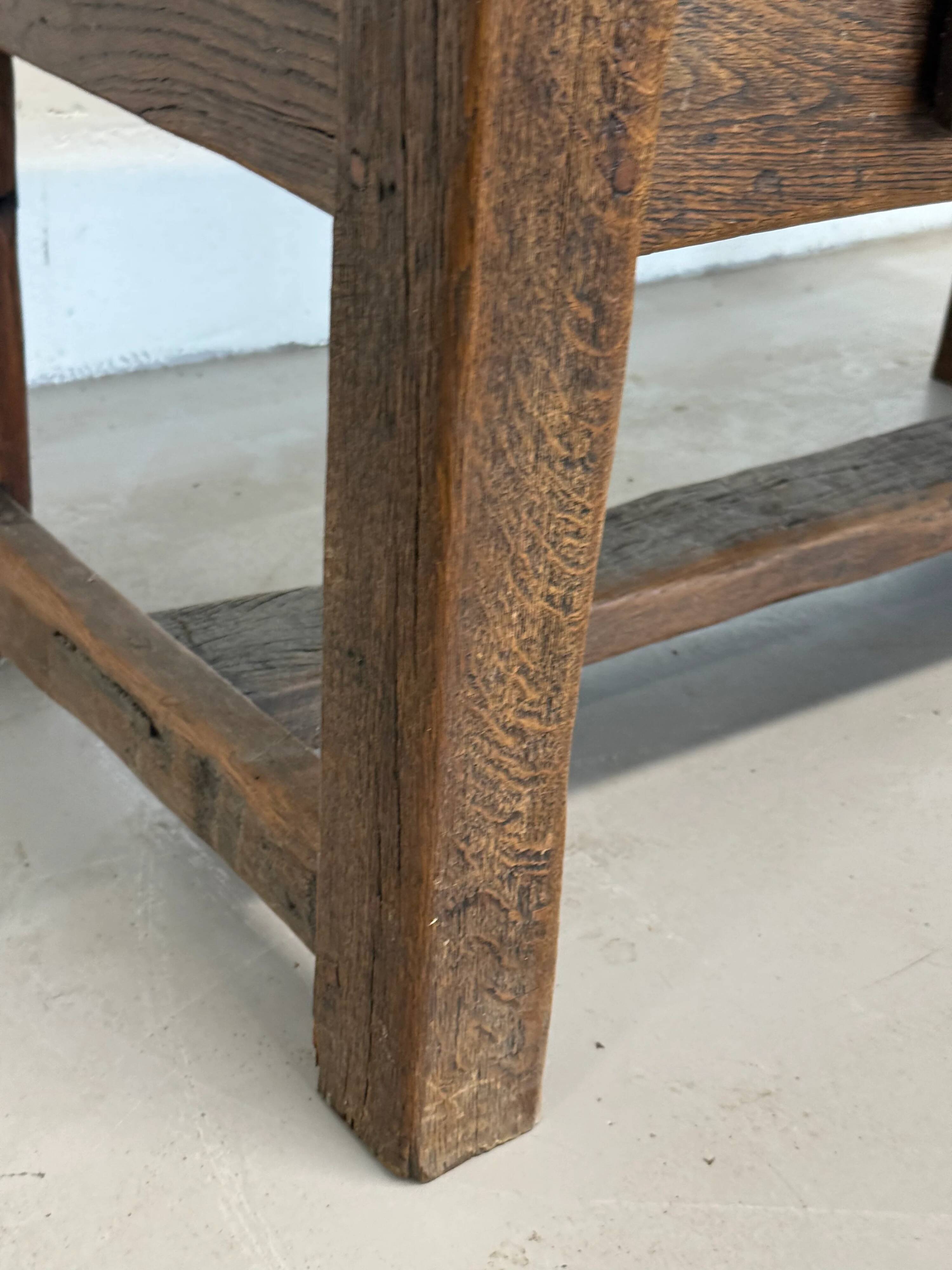 Old farmhouse table in solid oak, 1 drawer, France
