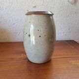 Stoneware vase from the terminal