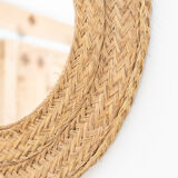 Round mirror made of esparto grass