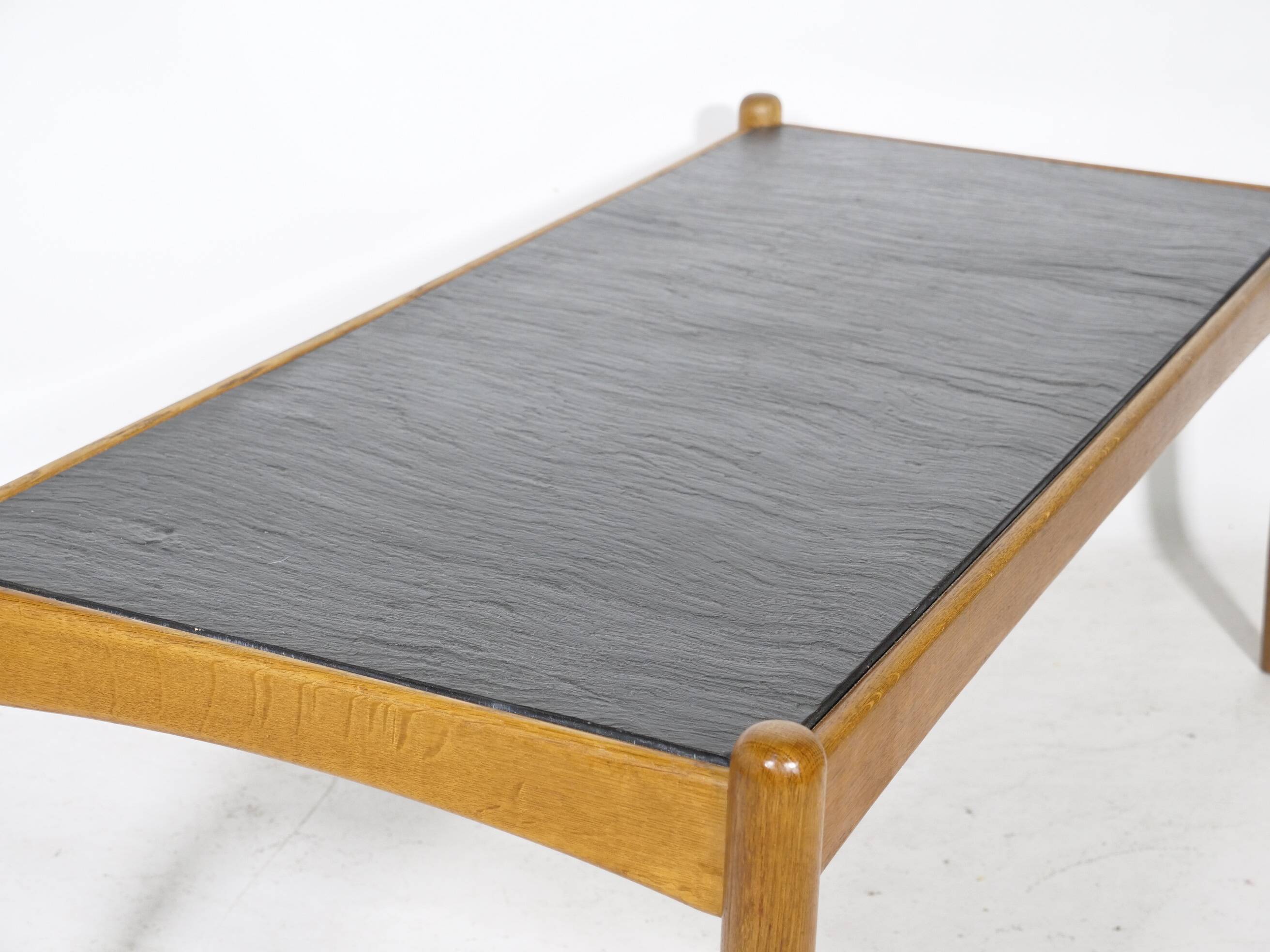 Table basse Amiral des années 1960, design Eric Merthen