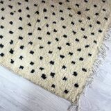 Handmade wool berber rug 276 x 157 cm