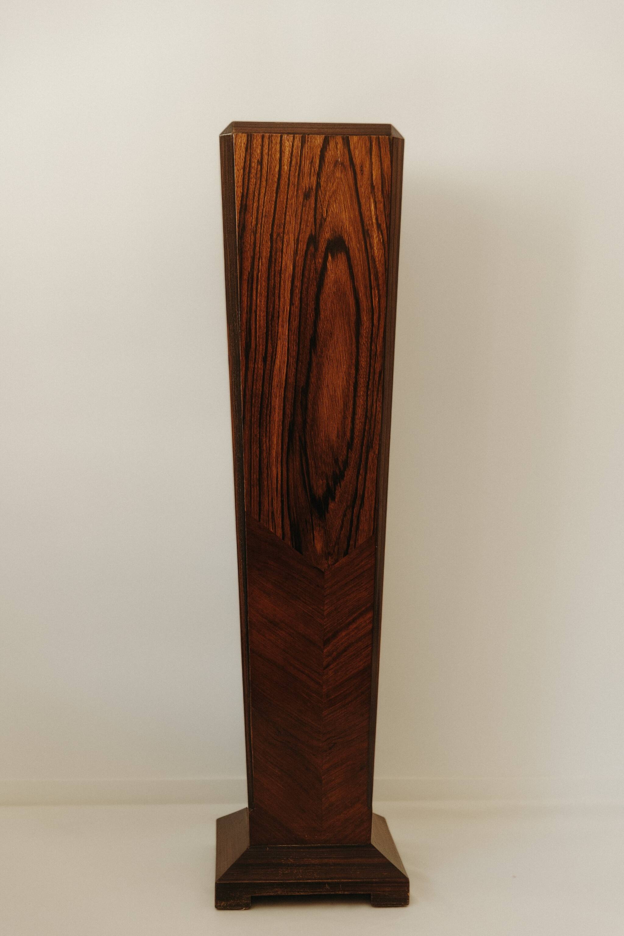 Wood veneer column, Art Deco style, 20th century