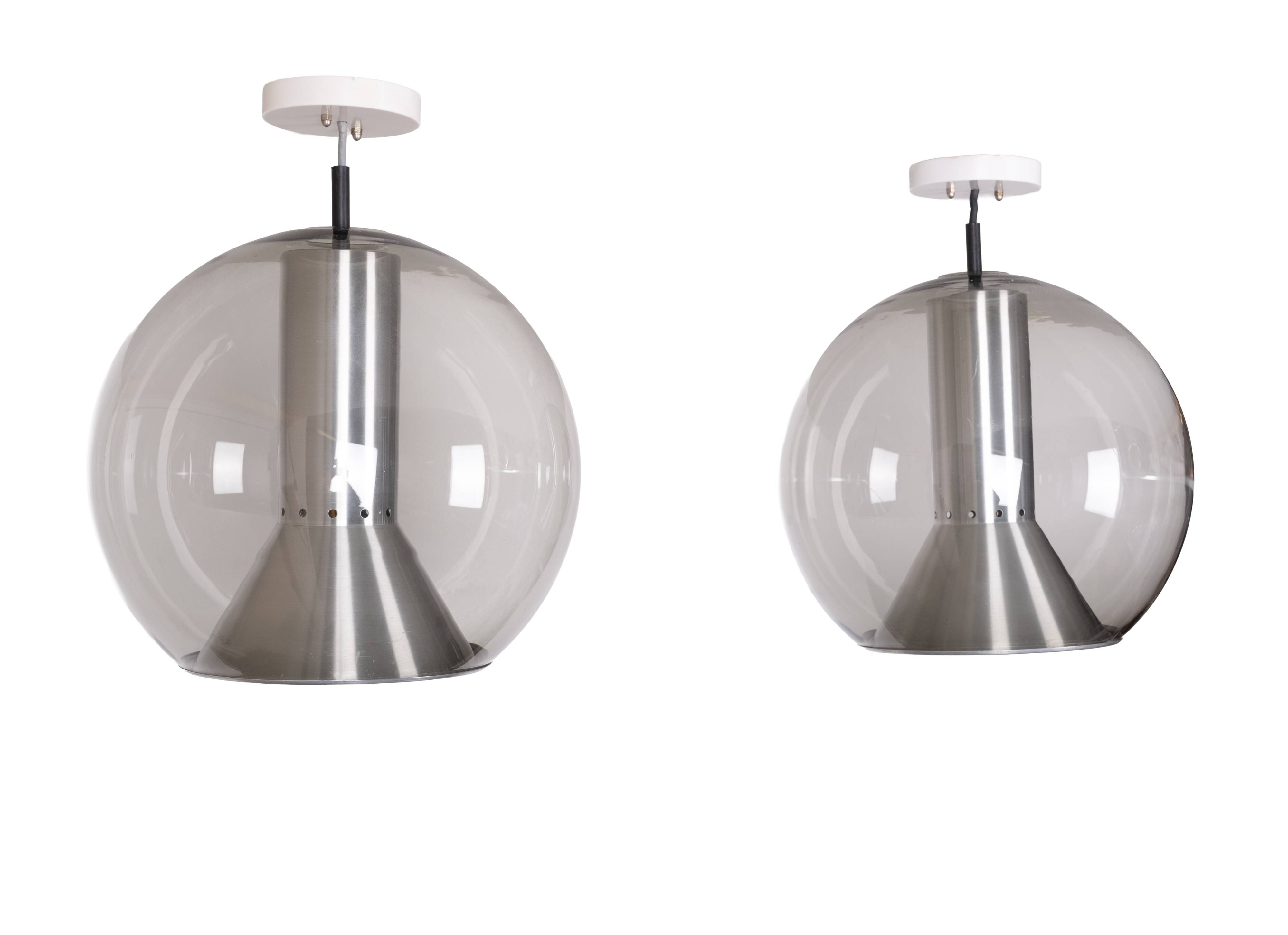 Raak Amsterdam Frank Ligtelijn Globe Pendants 1960s Dutch