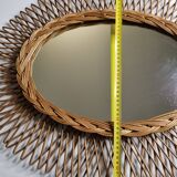 Miroir en rotin vintage de forme ovale