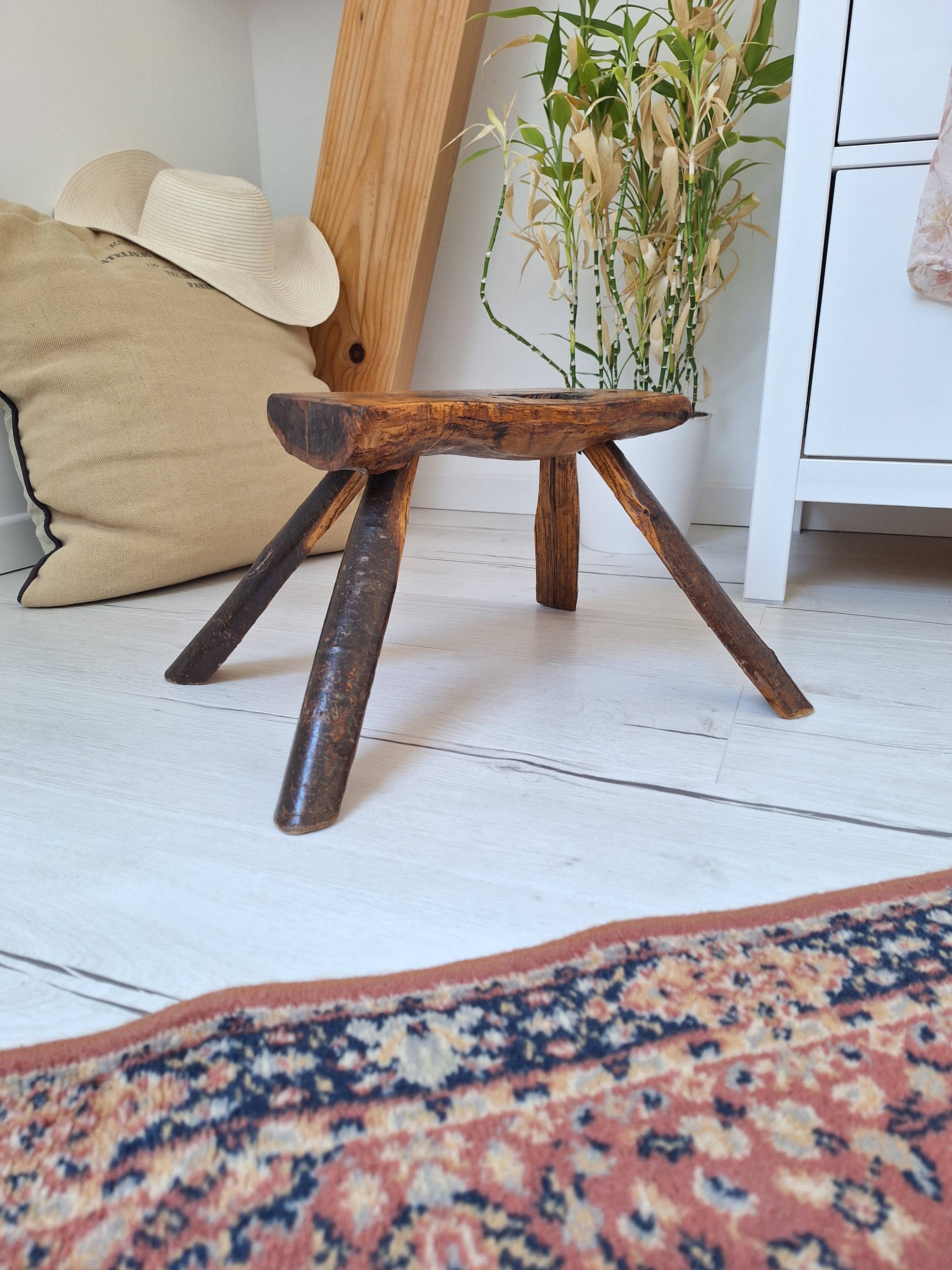 Tabouret de traite brutaliste