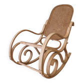 Rocking-chair ancien restauré – esprit bohème naturel