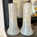 Paire de vases à motif de fleurs par Legras fin XIXe début XXe siècle