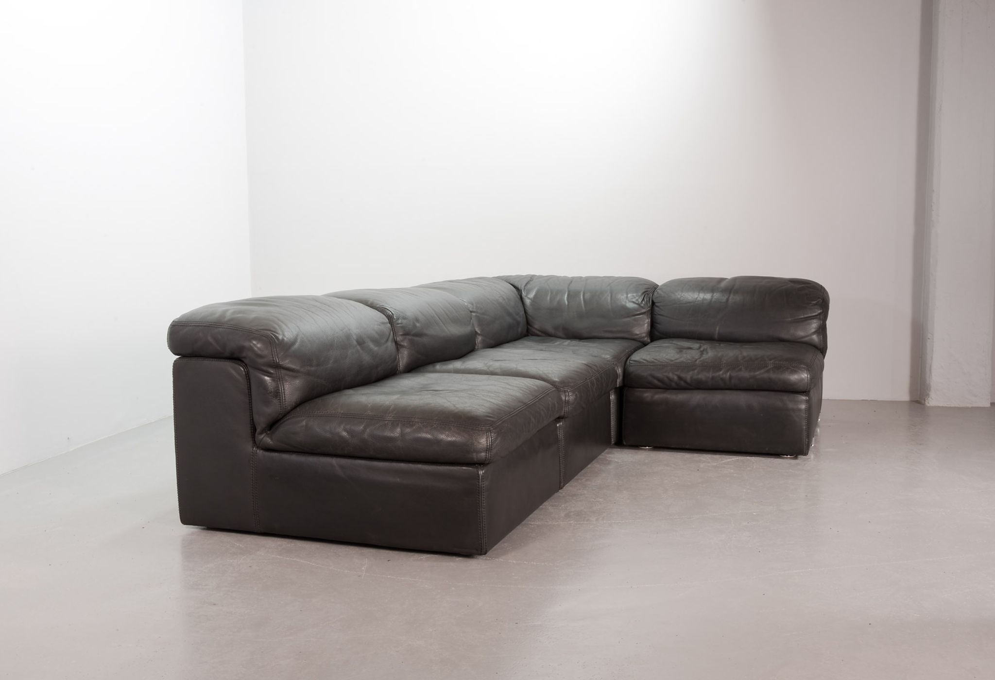 Durlet 'Jeep' Modular Sofa in Anthracite Grey Leather, Belgium 1970s