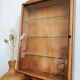 Vitrine en bois murale