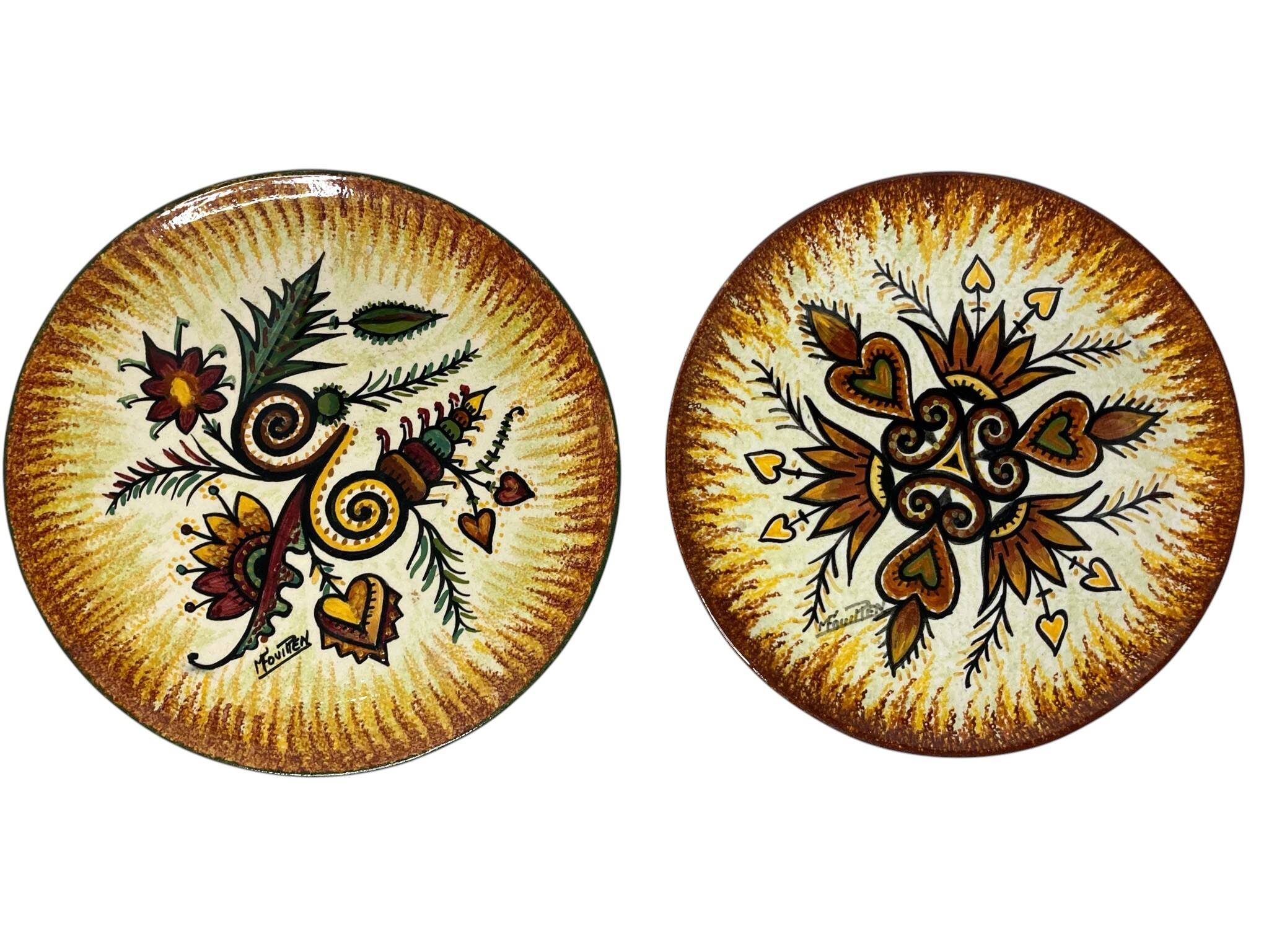 Two Quimper earthenware plates signed Fouillen circa 1960