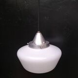 Opaline suspension