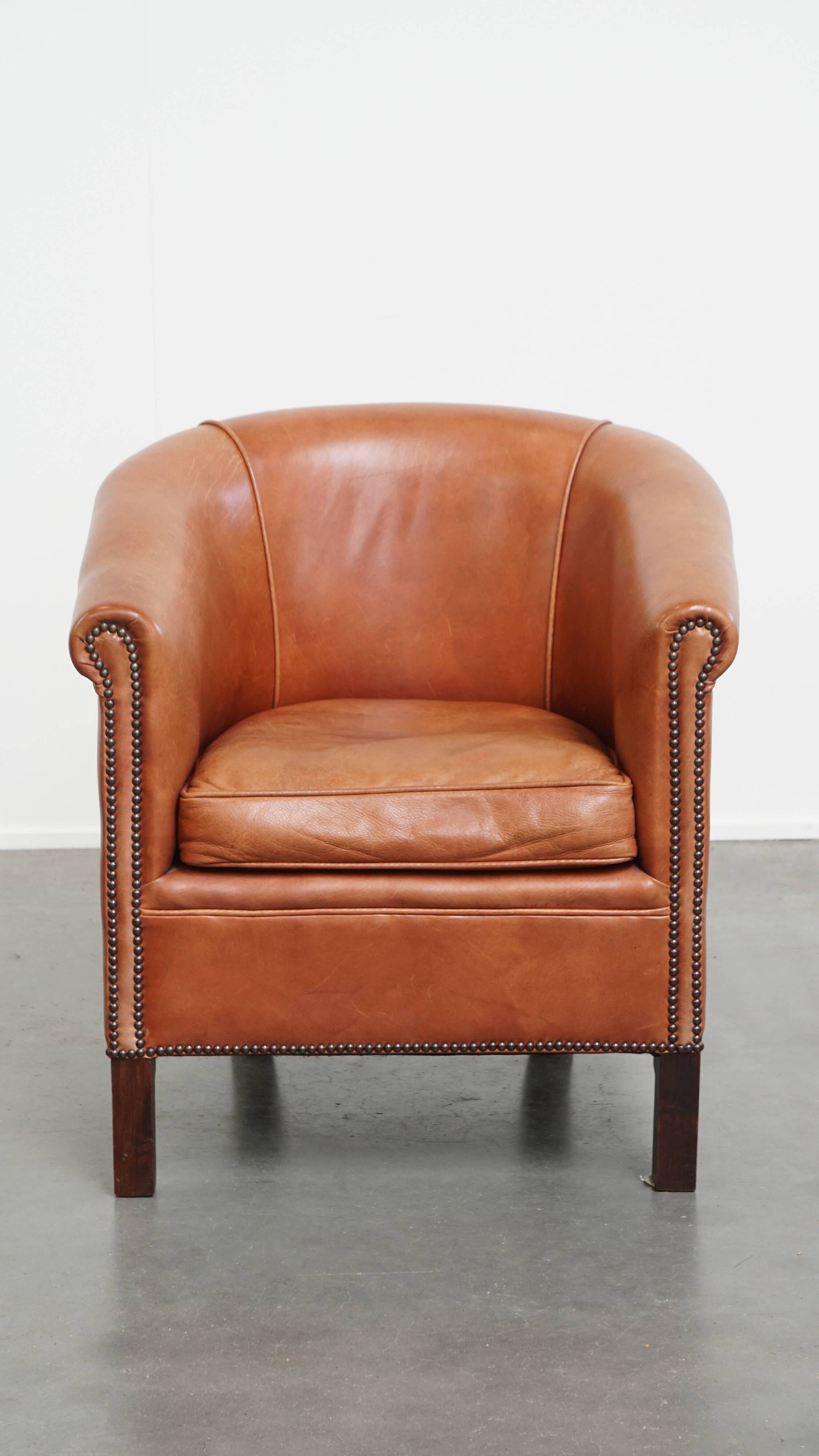 Cowhide Leather English-Style Club Chair in Light Cognac Color