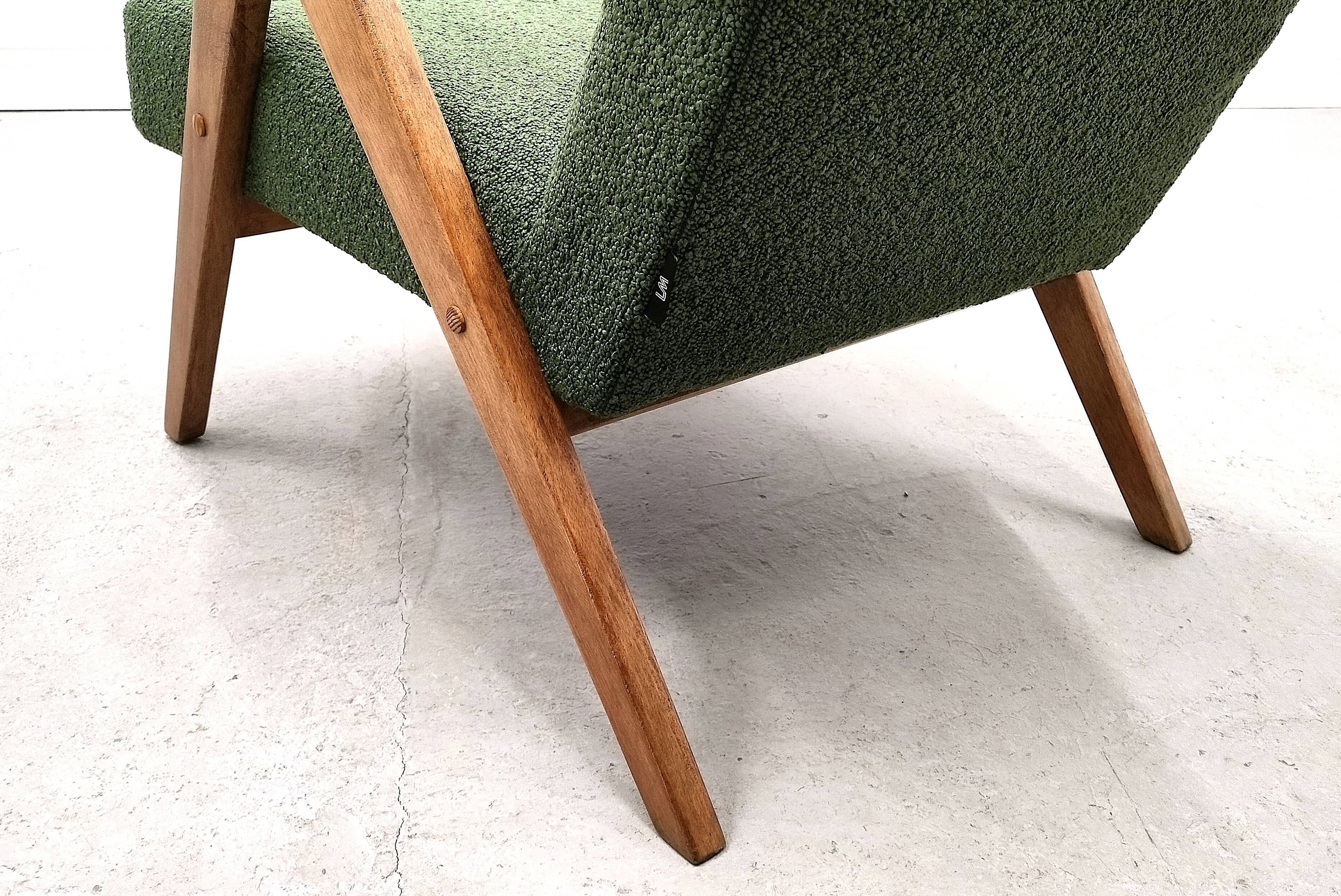 Mid Century Easy Chair Model B - 310 Var in Light Green Buckle