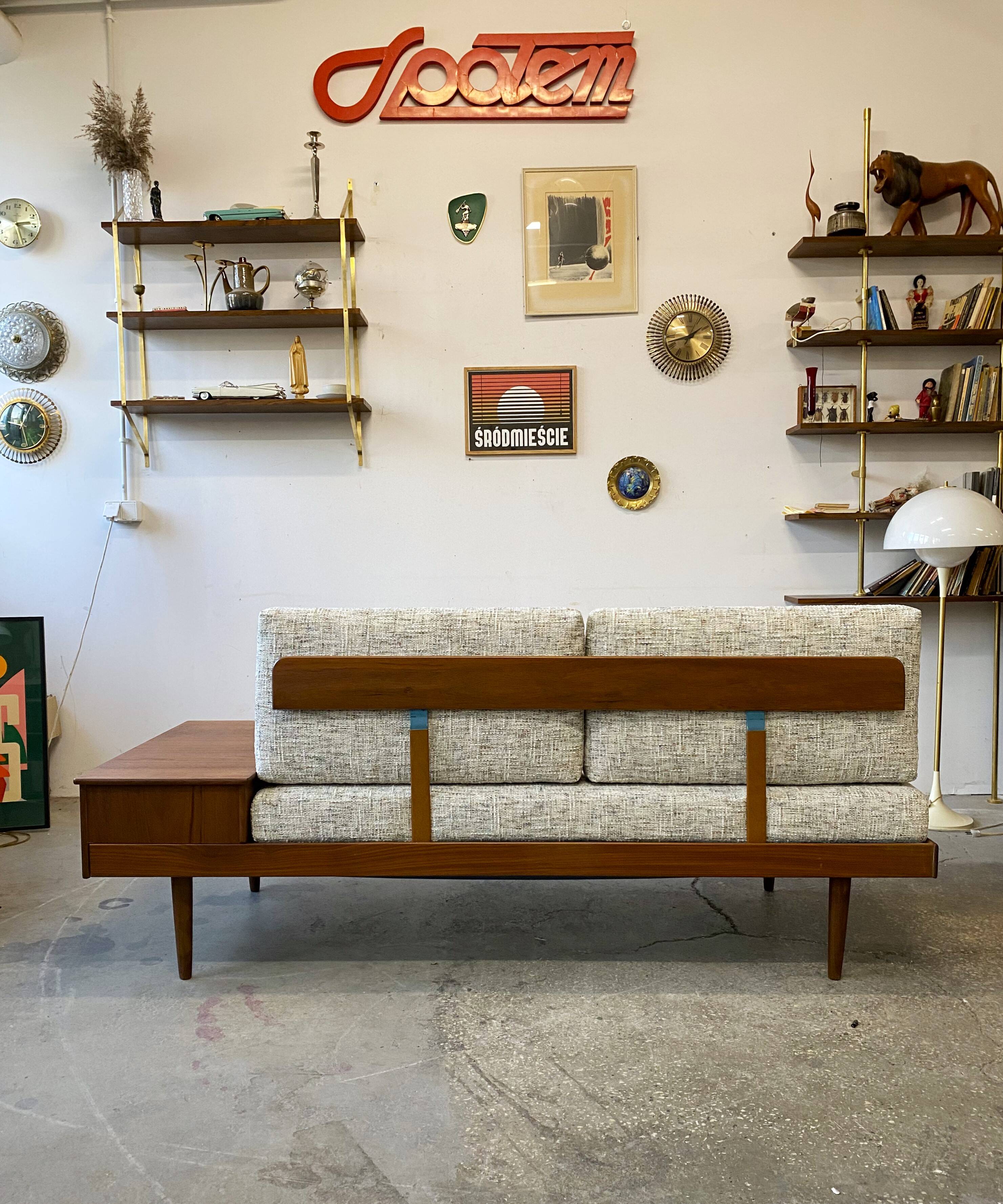 Daybed sofa, Scandinavian 1960s/1970s, vintage, mid-century modern