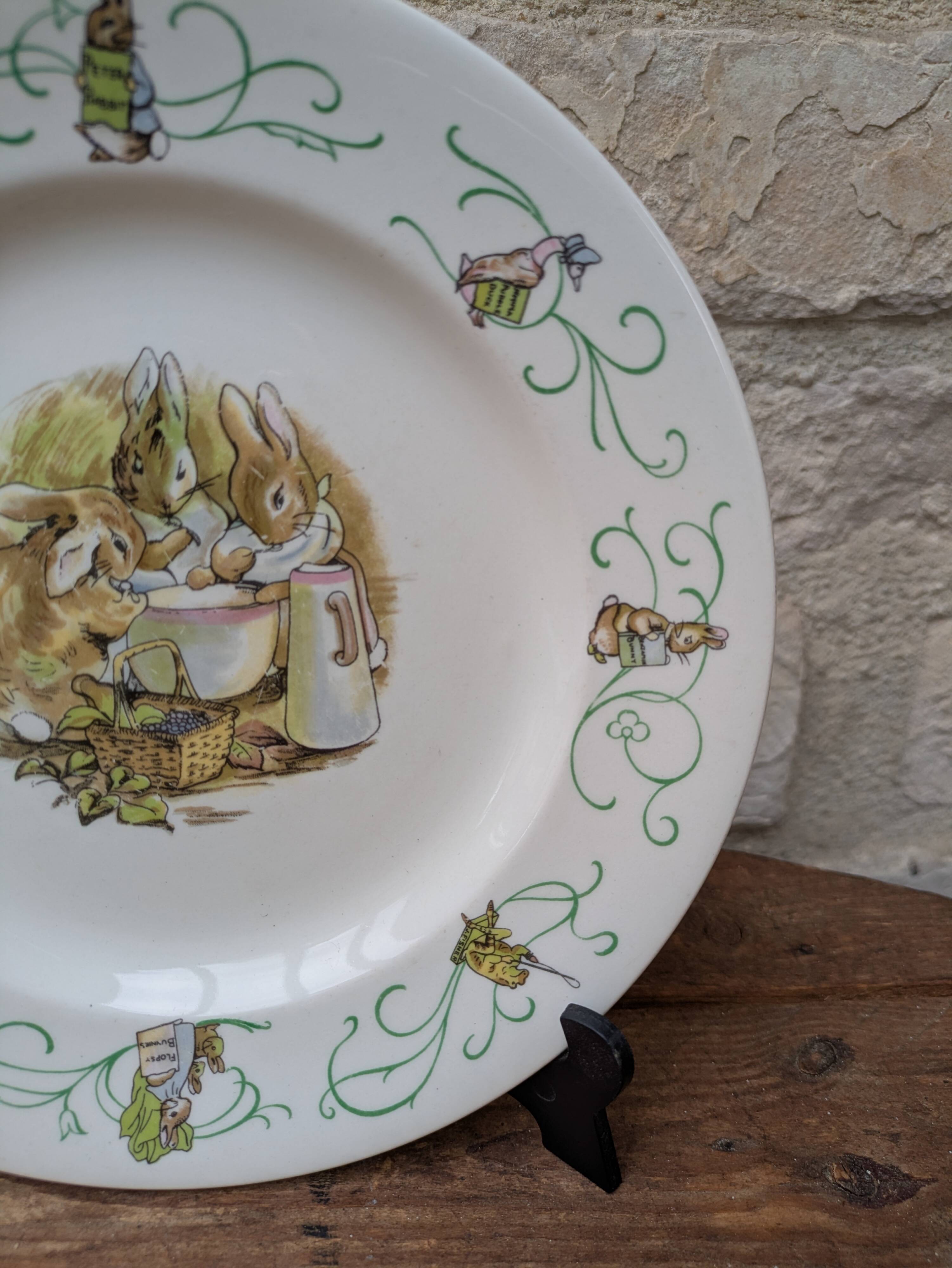 21cm plate Peter Rabbit Wedgwood Barlaston England Beatrix Potter