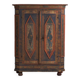 Polychrome wardrobe from Central Europe – Late 18th to early 19th century (c. 1780-1820)