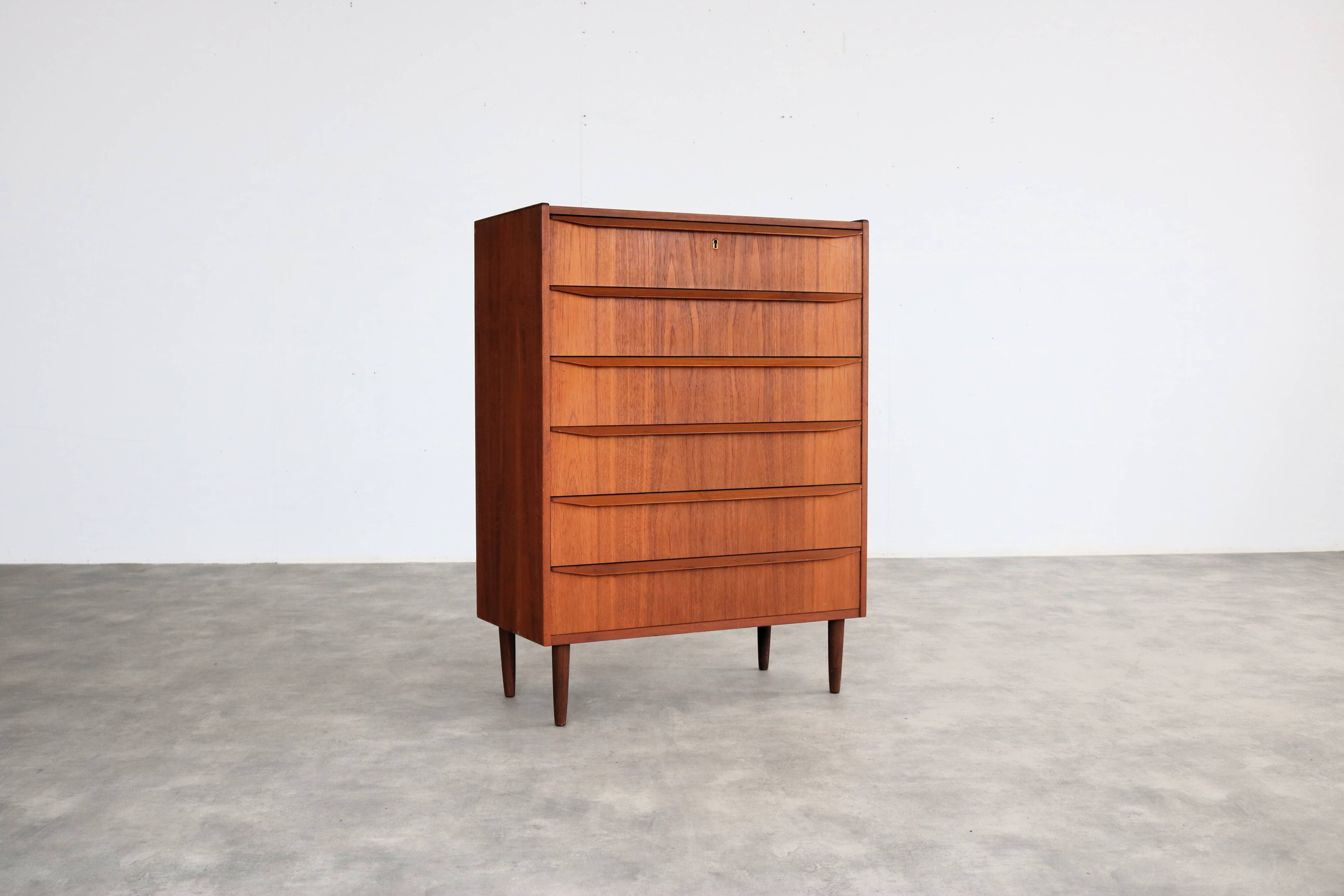 vintage chest of drawers | teak | 1960s | Danish